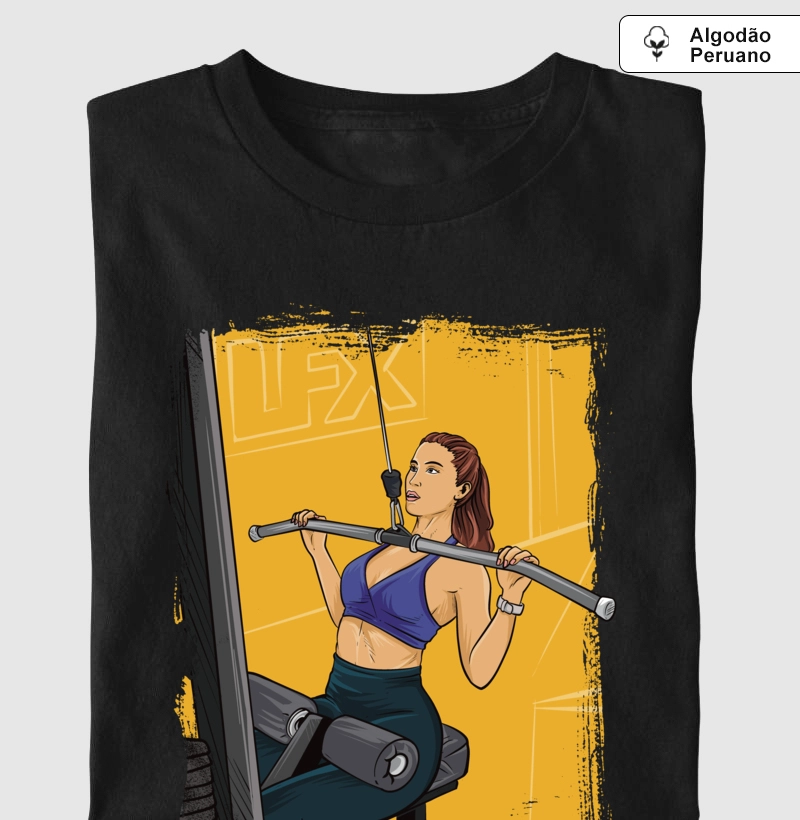 Mulher fazendo Puxada Alta Aberta V01