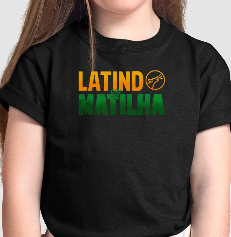 Camiseta Infantil Latindo em Matilha