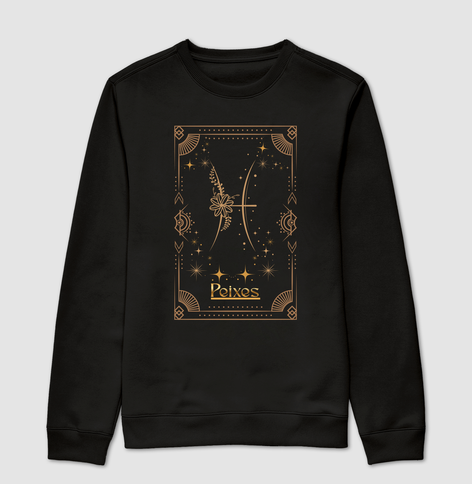 PEIXES — Tarô da Sensibilidade & Sonhos  Nesta estampa mística, o símbolo de Peixes flutua em dourado dentro de uma carta que lembra águas profundas, intuição e imaginação espiritual. Os elementos astrais criam uma atmosfera de sonhos, empatia e conexão com o invisível. Produzida em 100% algodão 30.1 penteado, entrega maciez, suavidade e conforto envolvente. Uma peça para quem sente o mundo com coragem e poesia.