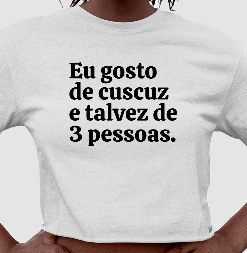 Cuscuz e 3 Pessoas