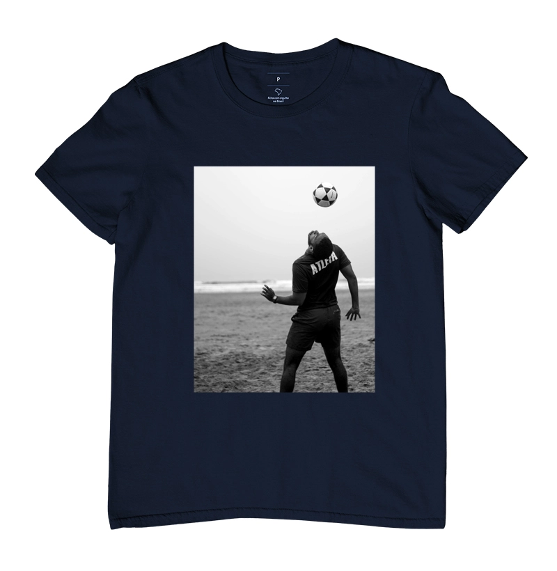 Camiseta Praia e Futebol