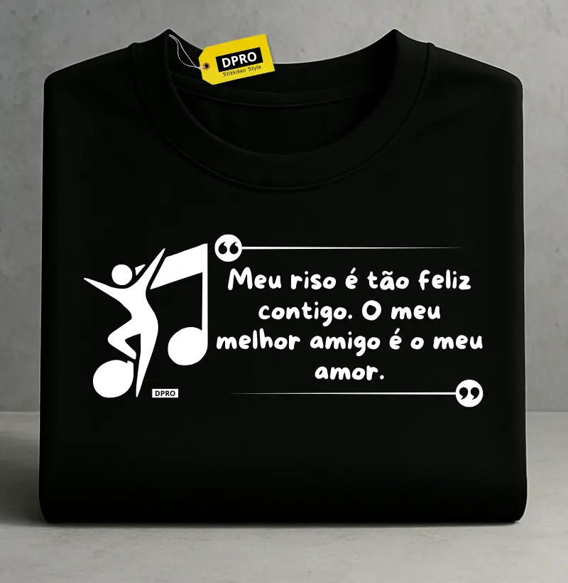 Meu sorriso é tão feliz contigo.