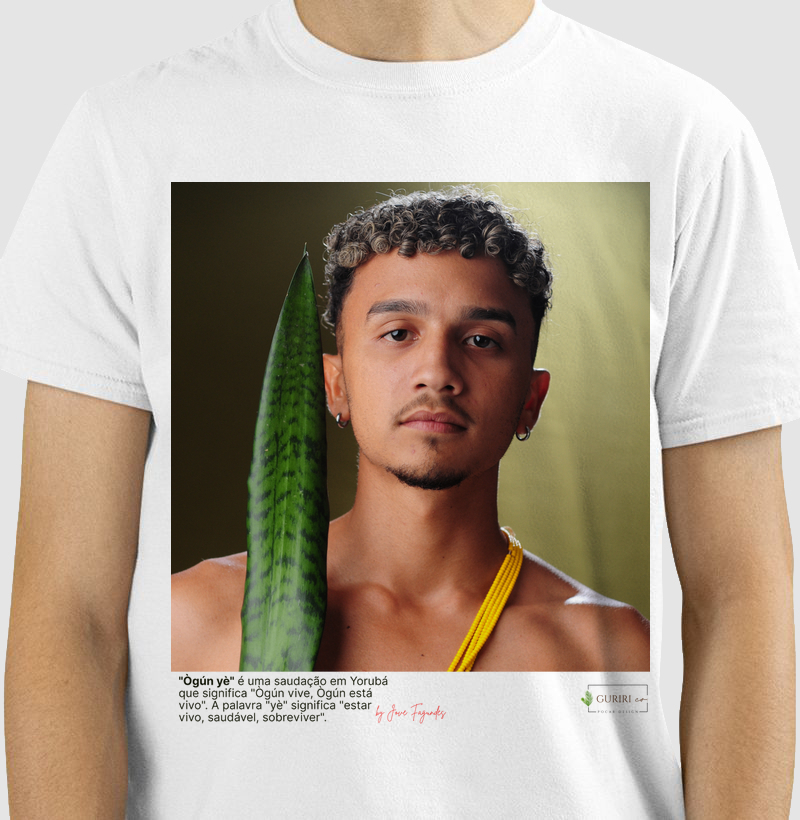 Camisa - COLAB - Ogum - Frente com fundo - by Jove Fagundes
