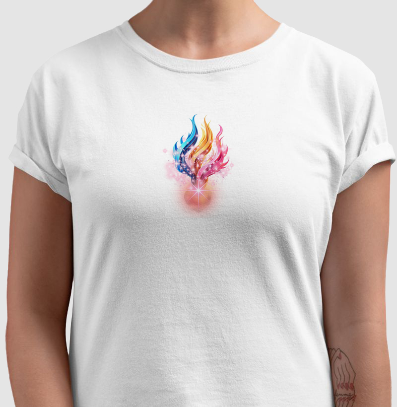 Camiseta Alquímica CHAMA TRINA Coração de Luz