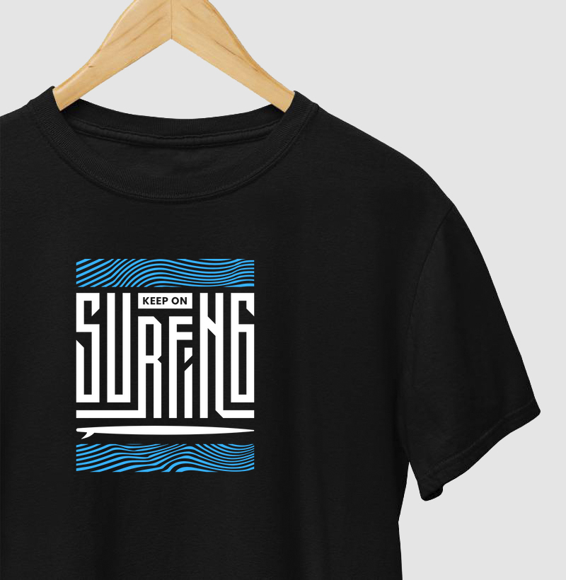 Camiseta Keep On Surfing