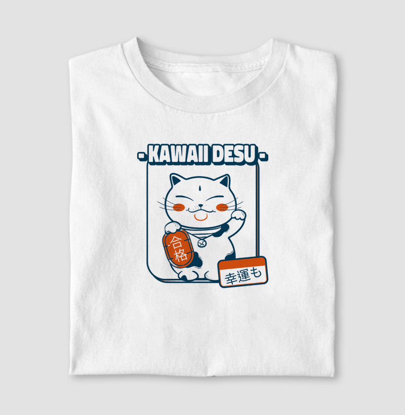 Camiseta Kawaii Desu – Sorte e Fofura no Estilo Japonês