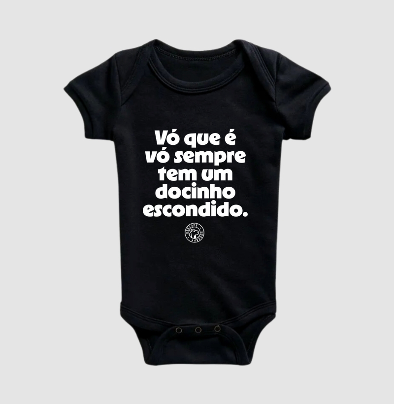 Vó sempre tem um docinho