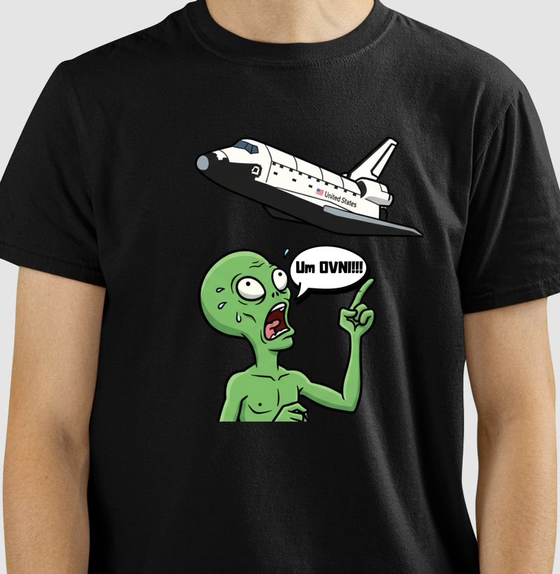 Camiseta Um OVNI – Verdade Suprimida