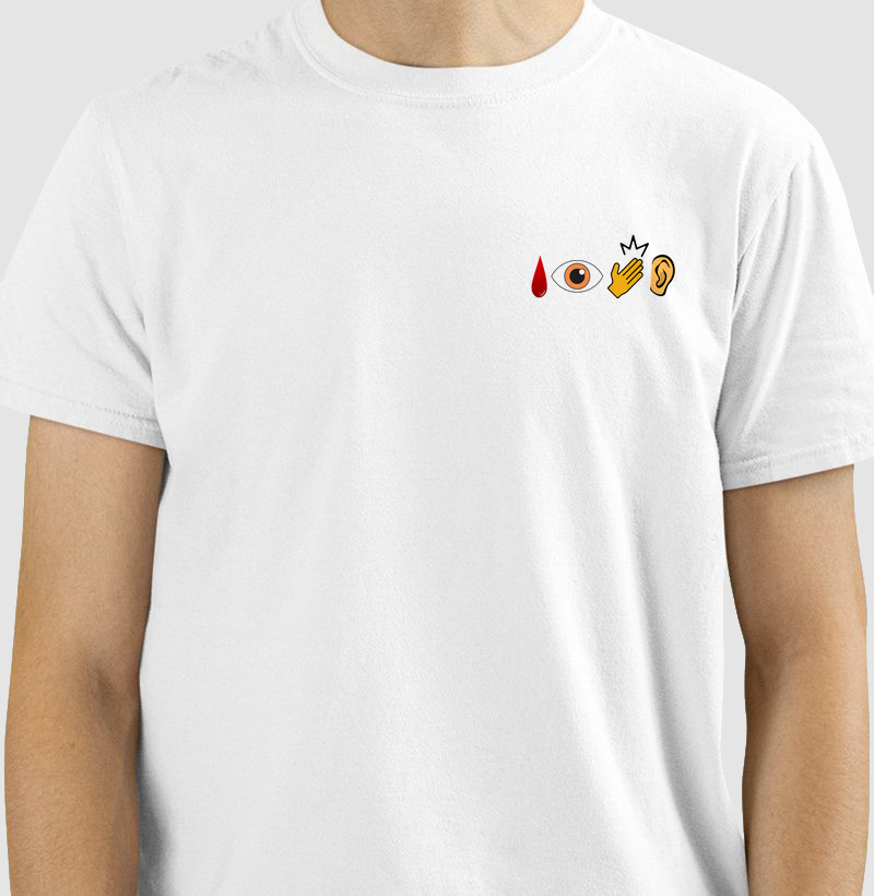 Camiseta Básica - Sangue no olho...