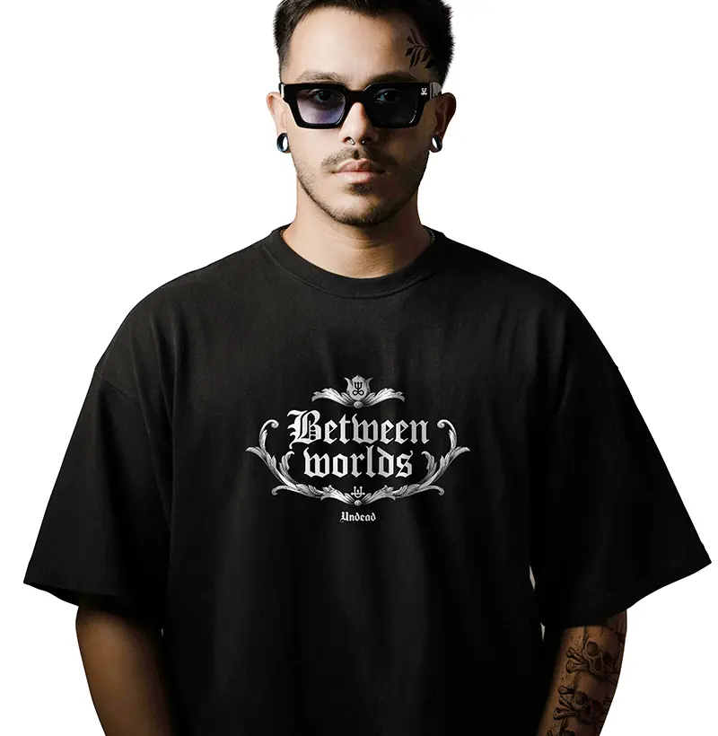 Oversized - Between Worlds