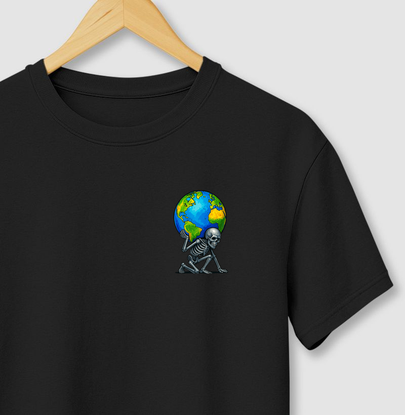Camiseta caveira segurando o mundo2