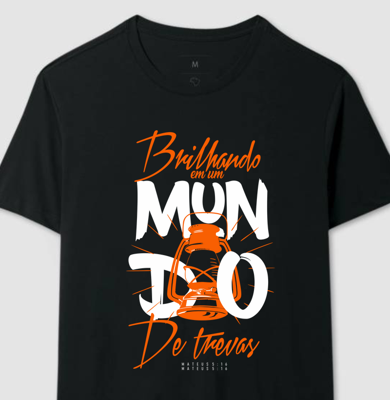 BRILHANDO EM UM MUNDO