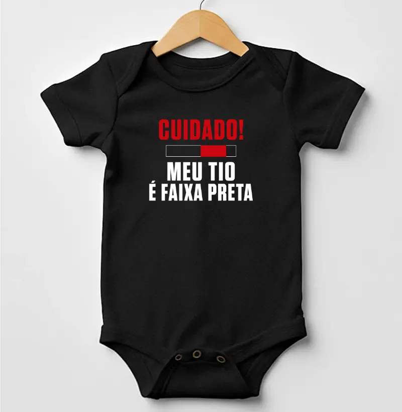 Cuidado! Meu tio é faixa preta.