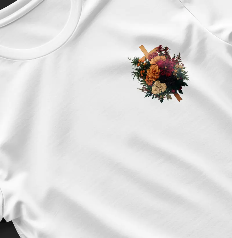 Blusa Cruz e flores clara