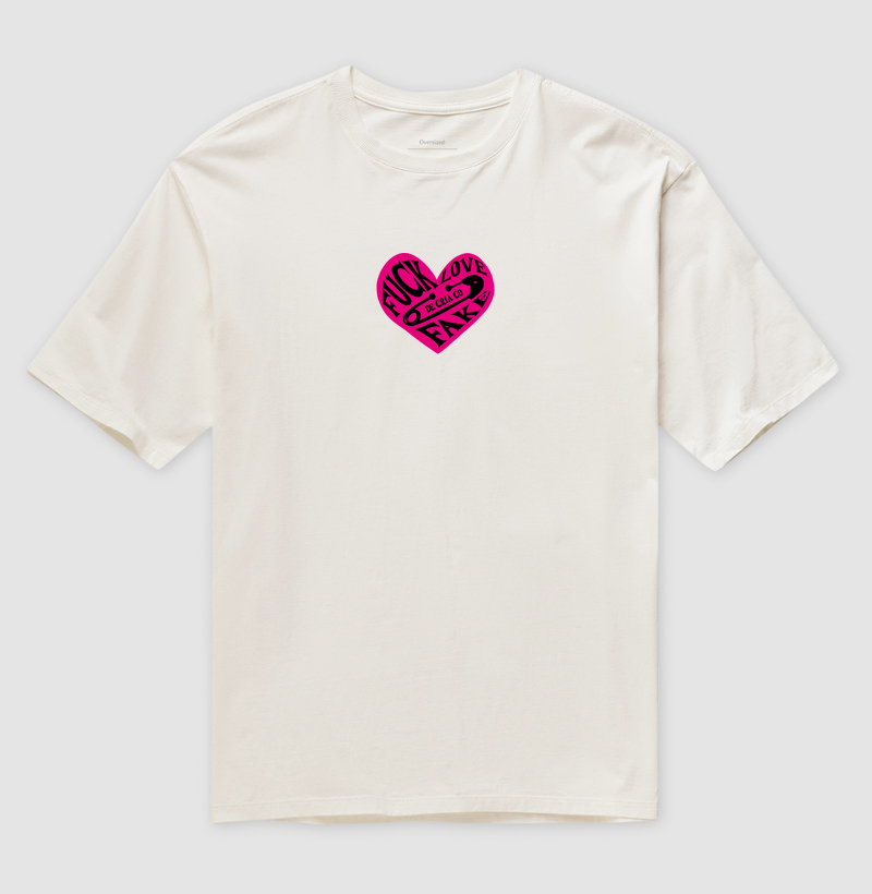 CAMISETA OVERSIZED FUCK LOVE FAKE
