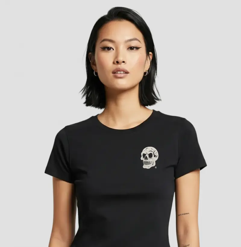Camiseta Skull Minimalista | Ruído Mudo