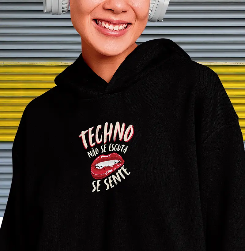 TECHNO NÃO SE ESCUTA SE SENTE