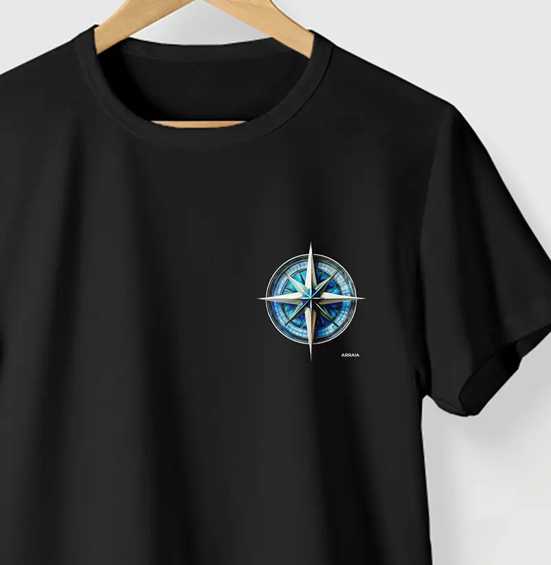 Camiseta ROSA DOS VENTOS BLUE - PRETA - (100% Algodão)