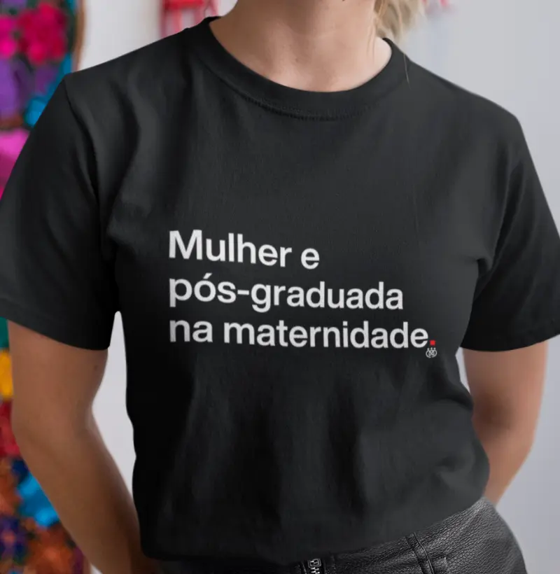 Mulher e pós graduada na maternidade