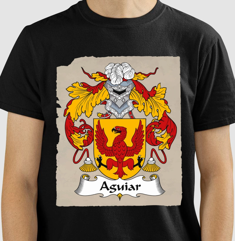 Camiseta Brasão Família Aguiar Símbolo Sobrenomes