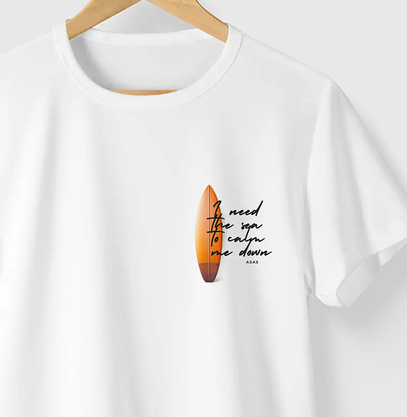 Camiseta I NEED SEA - BRANCA - (100% ALGODÃO)