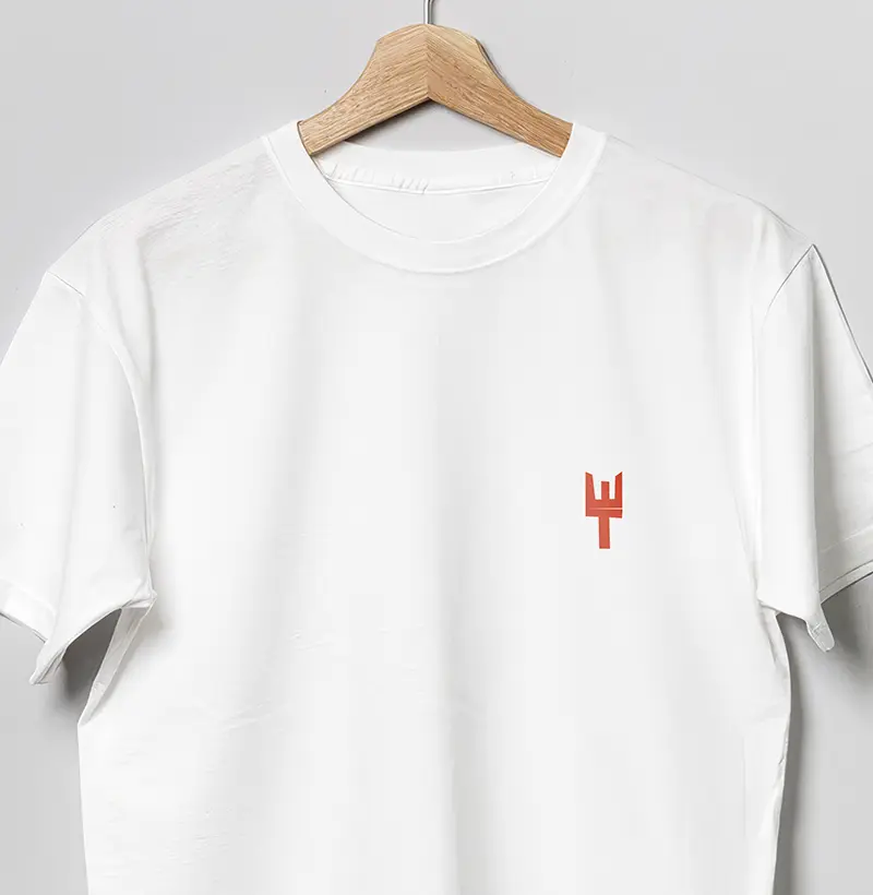 Camiseta Básica Hellvotril