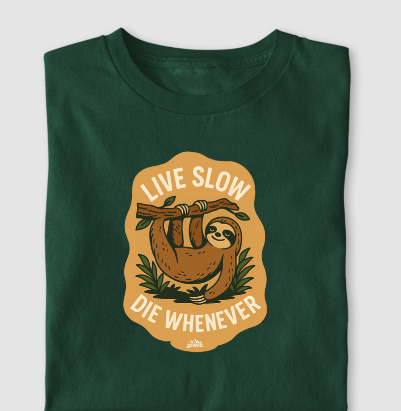 Camiseta "Live Slow, Die Whenever"