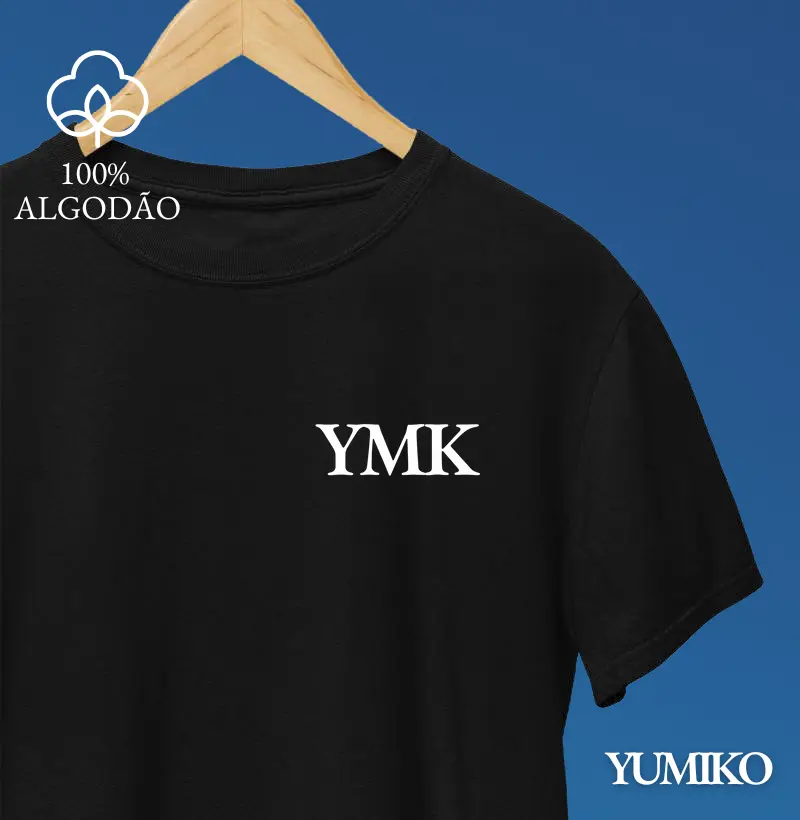Tshirt em Algodão com Estampa Yumiko Logo Bolso