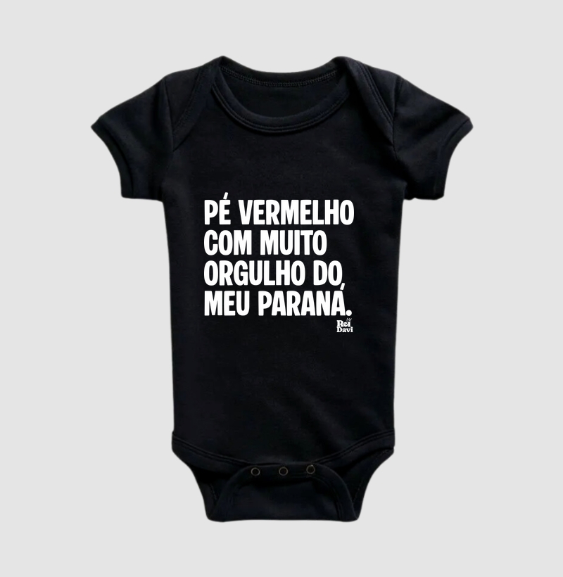 Pé vermelho com muito orgulho