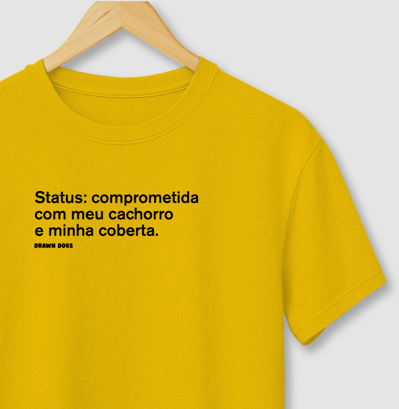 Status: comprometida com meu cachorro e minha coberta