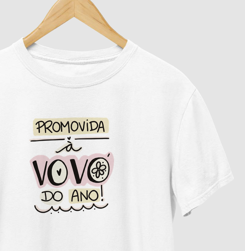 Promovida à vovó do ano
