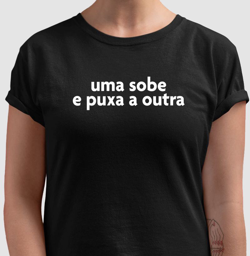 Uma sobe e puxa a outra