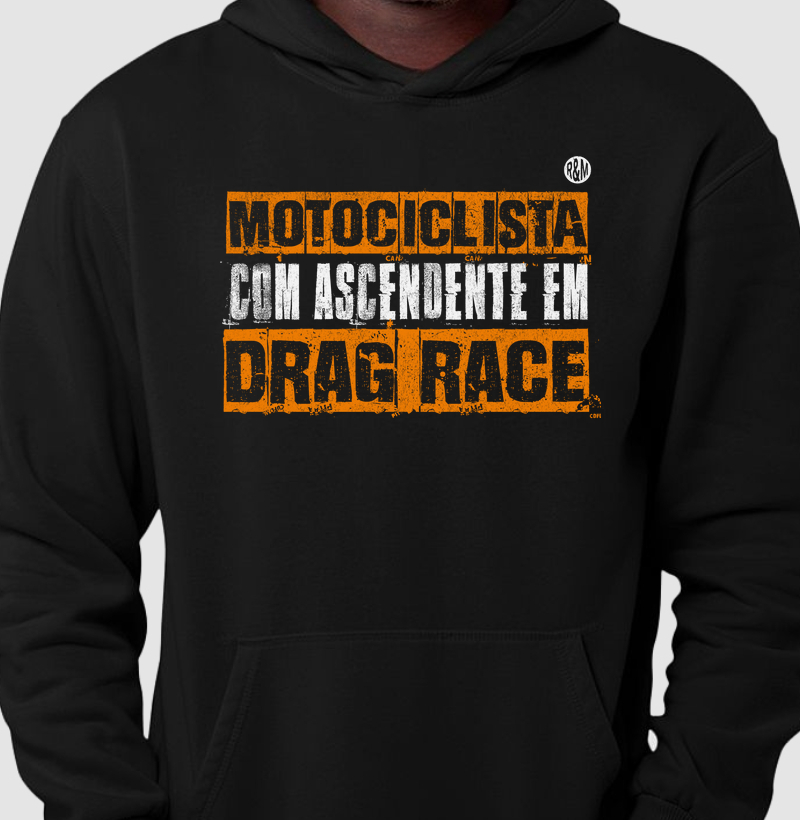 Motociclista com ascendente em Drag Race