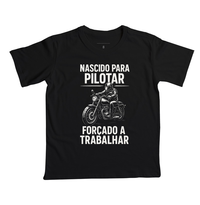 Nascido para pilotar forçado a trabalhar