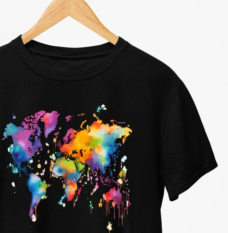 Camiseta Mundo Aquarela