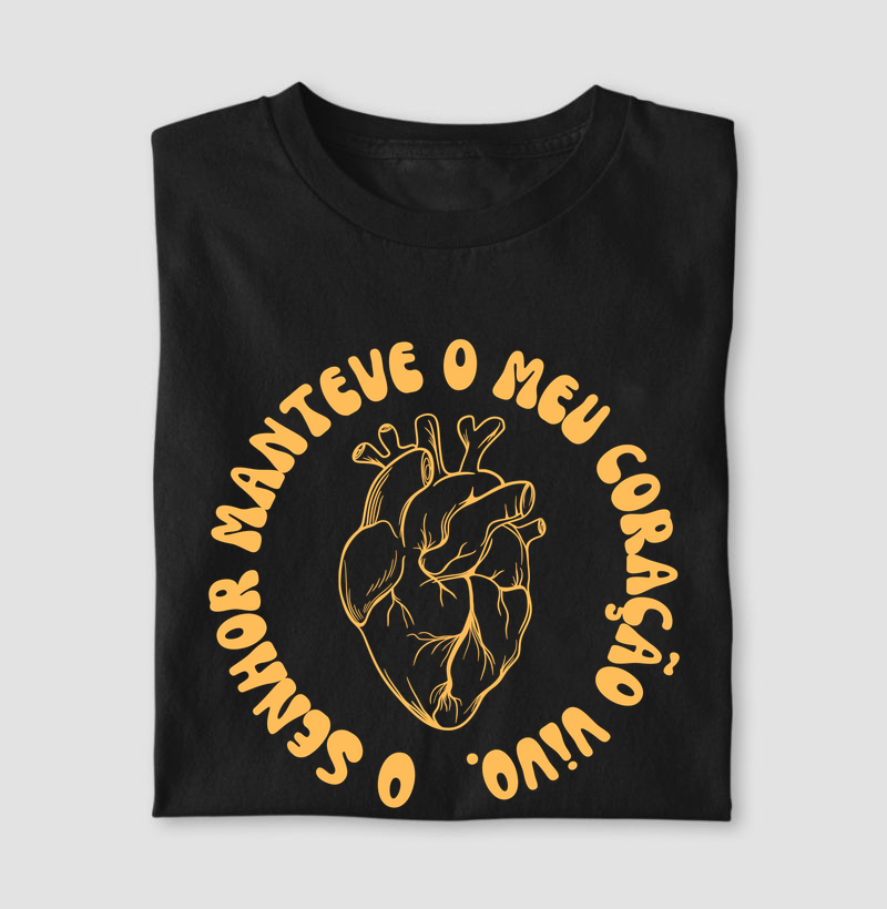 O Senhor manteve meu coração vivo.