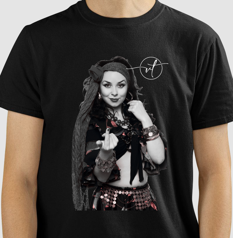GITANA. T-SHIRT Black Rom - Coleção Bombons Sortidos