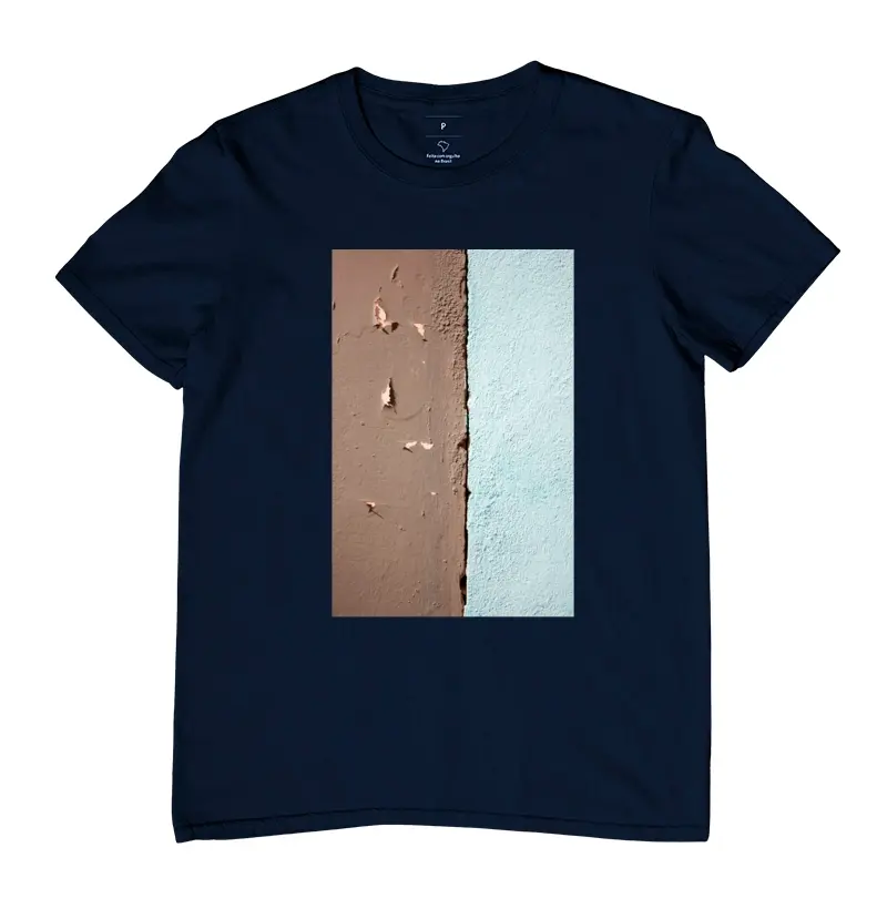 Camiseta terra e céu.