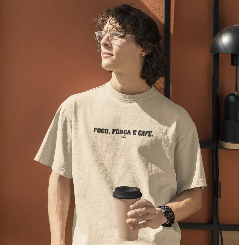 Foco, força e café