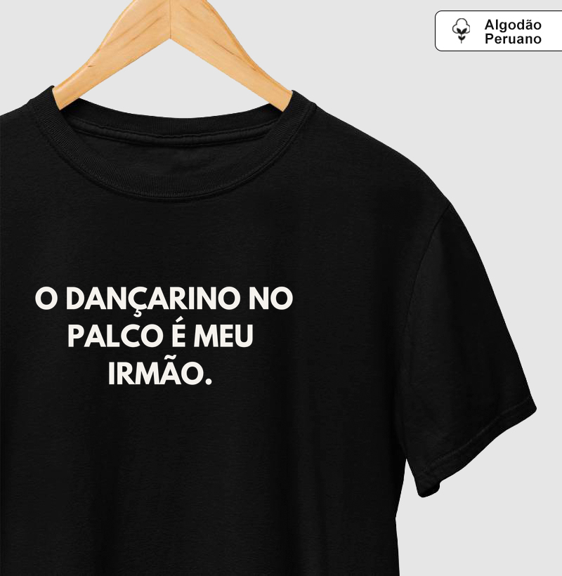O dançarino no palco é meu irmão