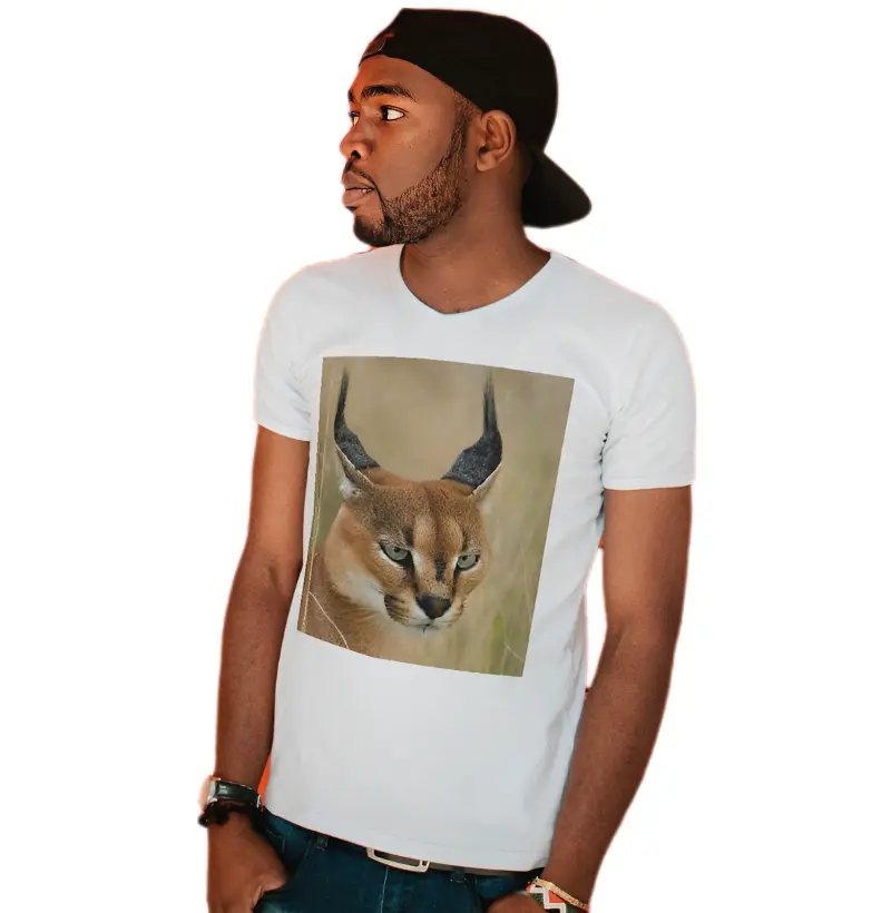 Camiseta Básica Caracal Selvagem 