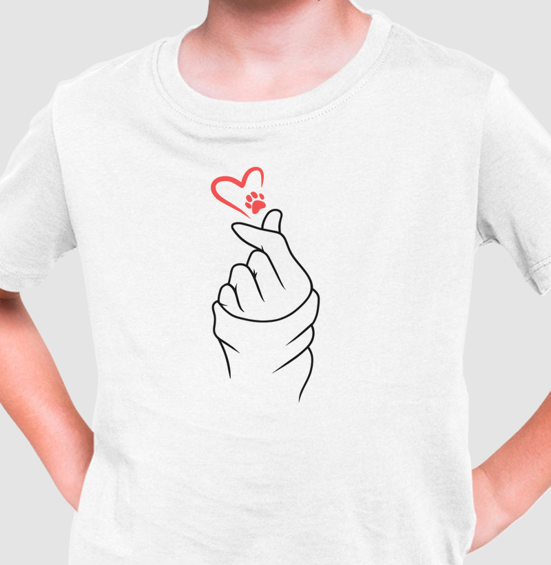Finger heart pet