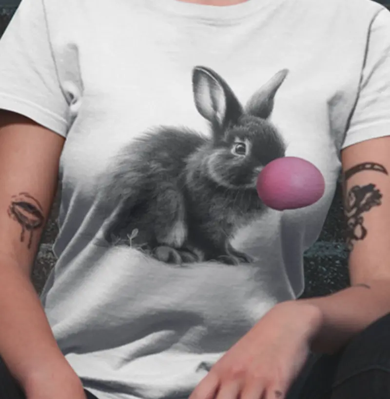 "Coelho Chiclete" Camiseta Minimalista