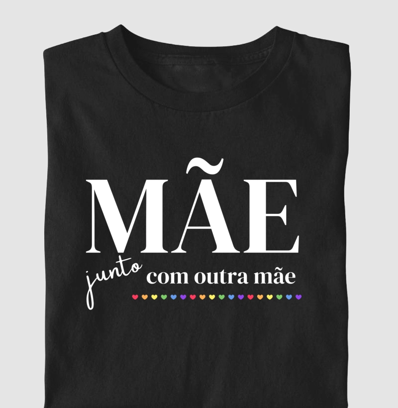 Camiseta mãe junto com outra mãe