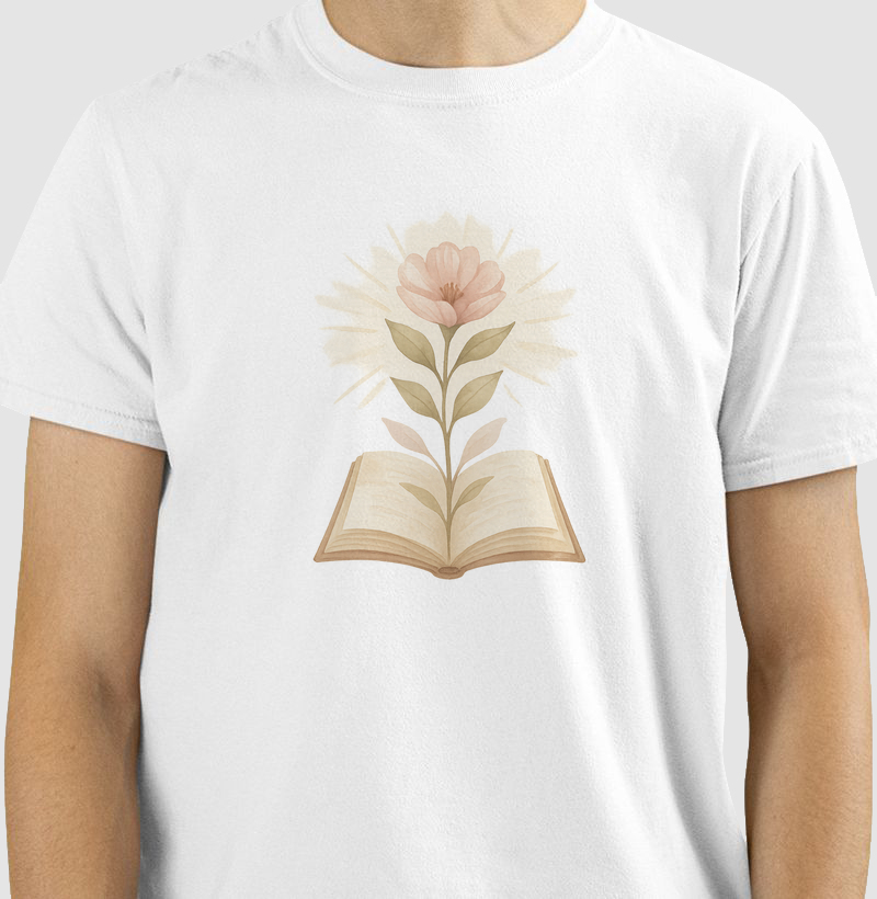 Camiseta Crescimento Espiritual – Bíblia com Flor em Aquarela