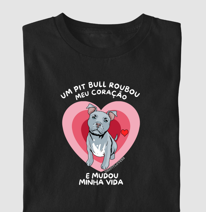 UM PIT BULL ROUBOU MEU CORAÇÃO E MUDOU MINHA VIDA