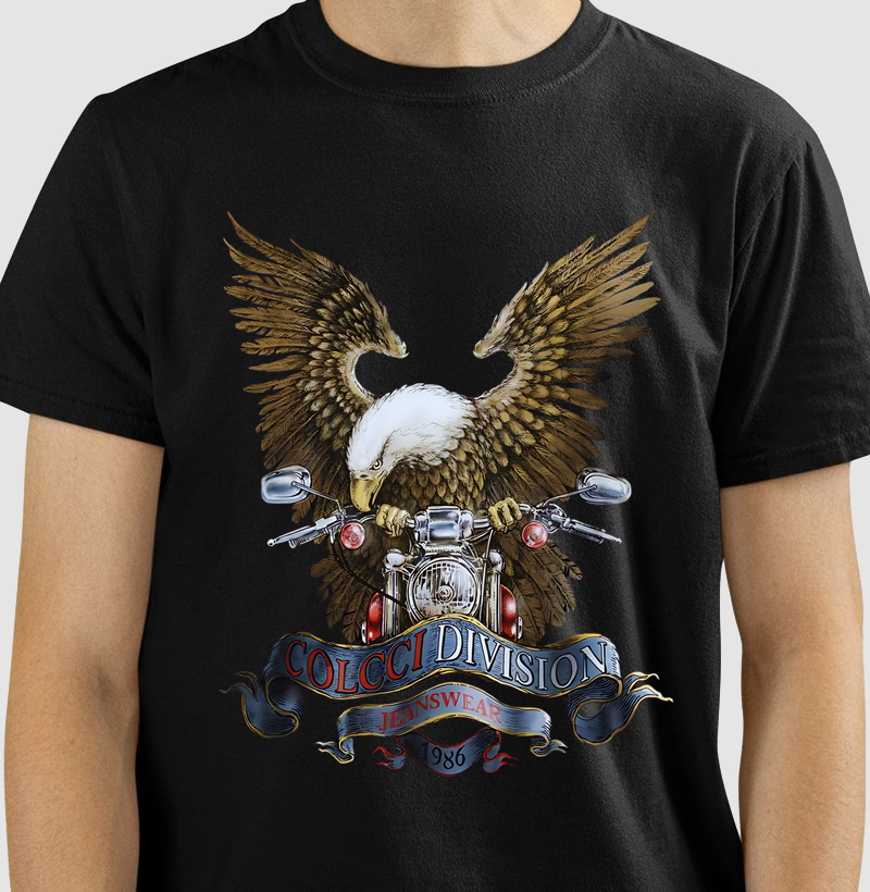 Camiseta Colcci Águia