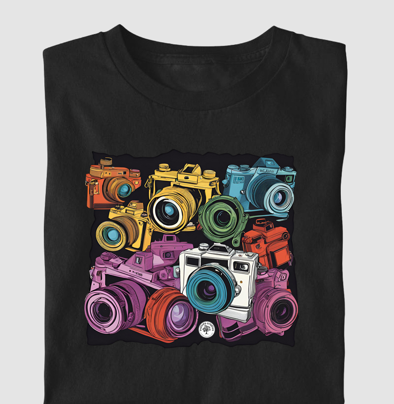 Camisetas / Imagens Criativas / Câmeras coloridas