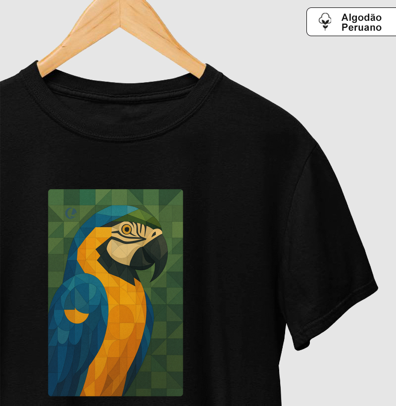 Camiseta Algodão Peruano - Arara Geométrico