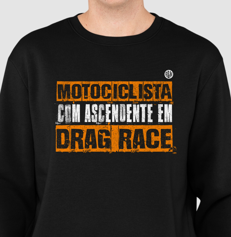 Motociclista com ascendente em Drag Race